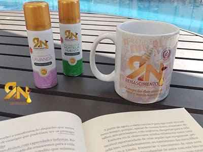Aromaterapia com óleos essenciais